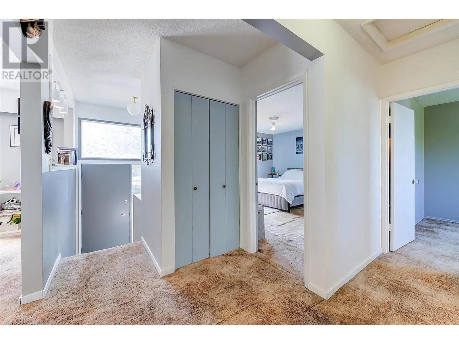 280 Dougall Road S