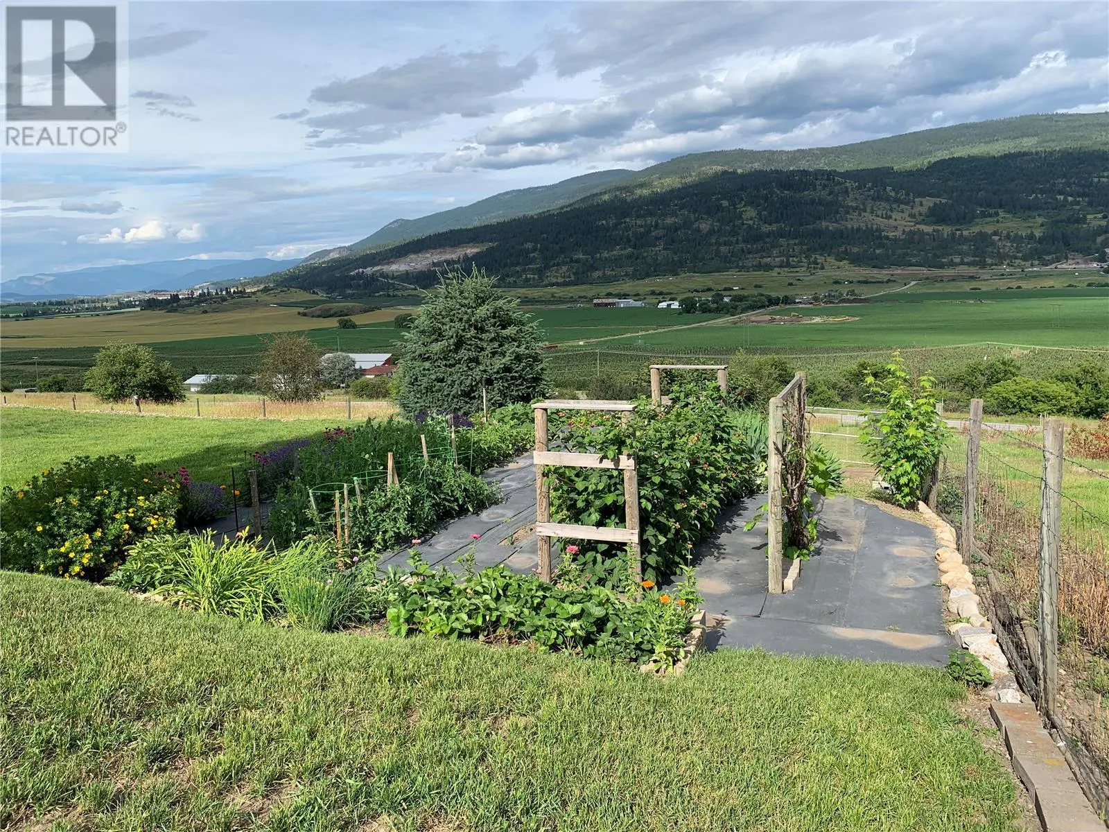 130 Overlook Place