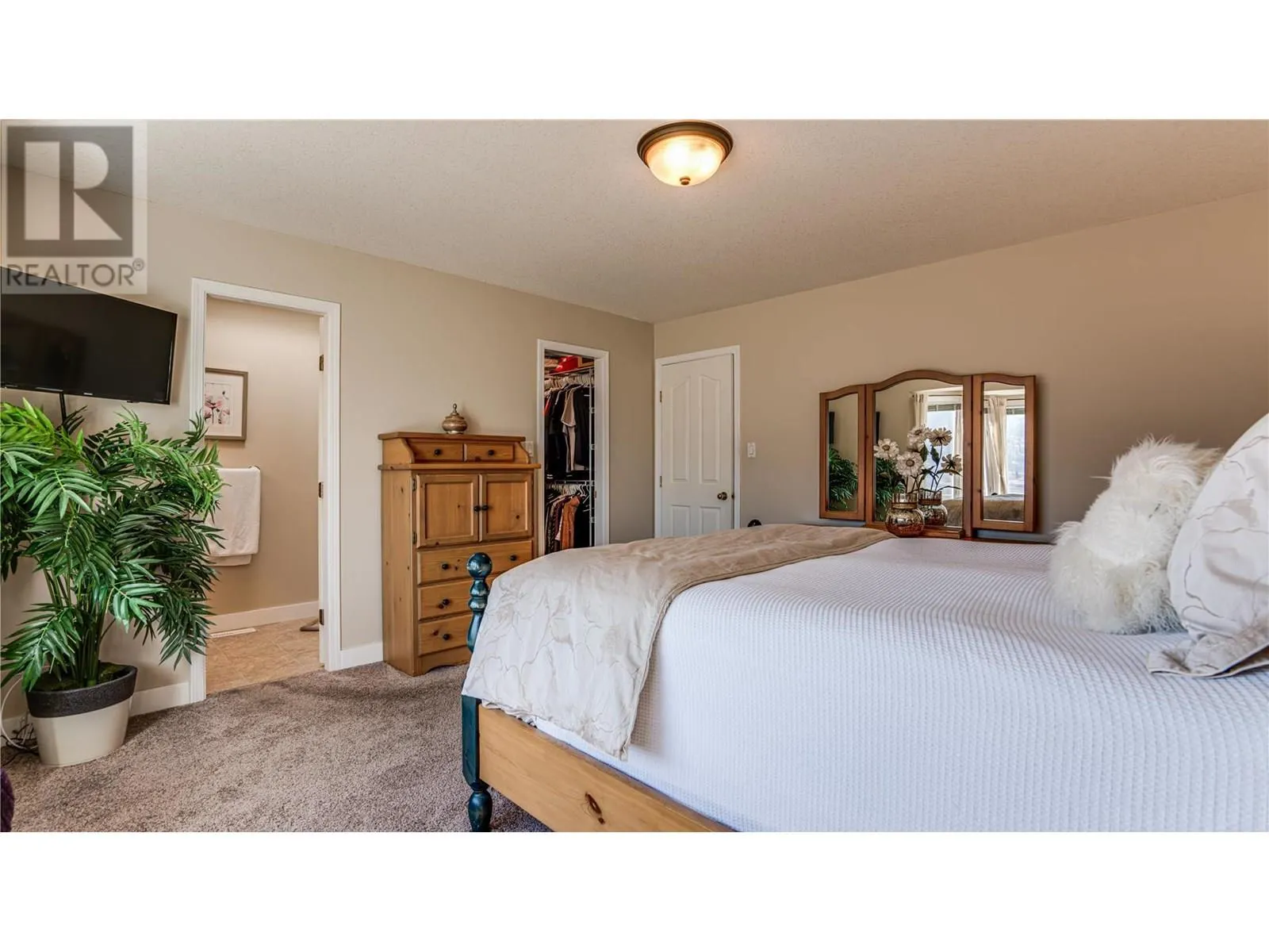 130 Overlook Place