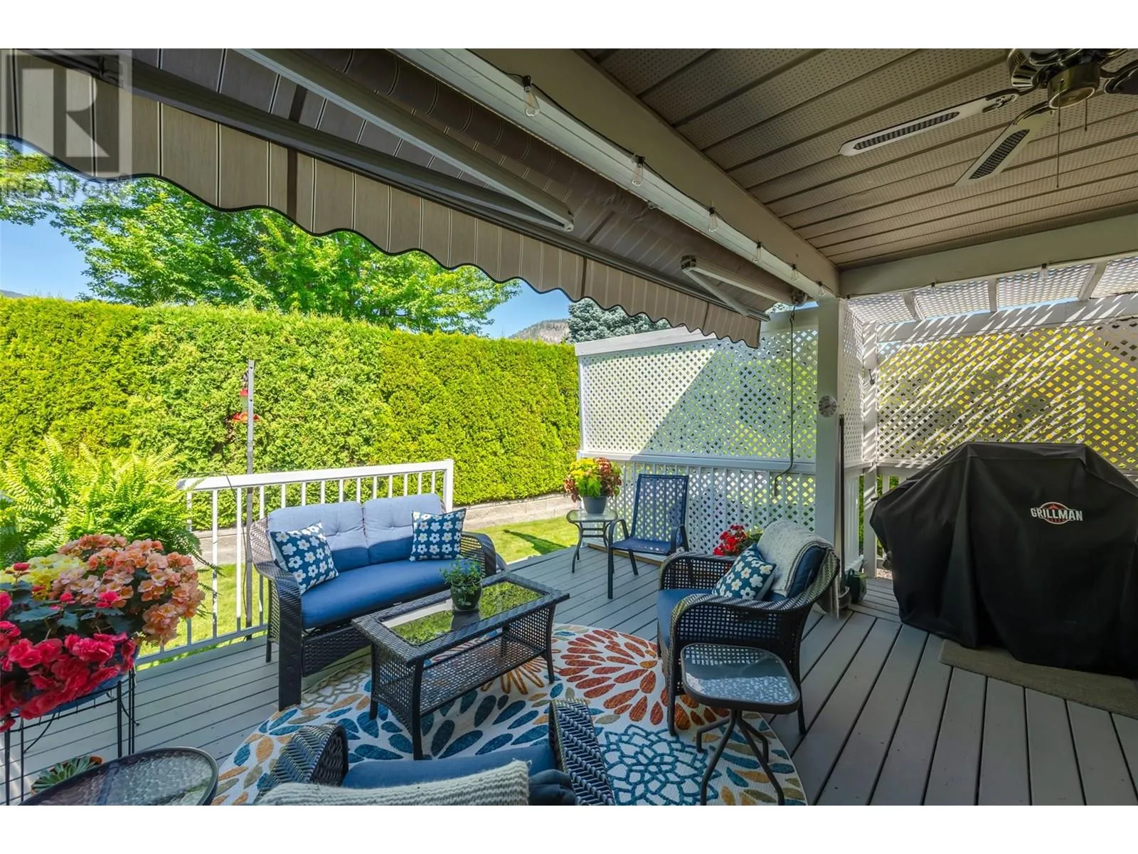 445 Ridge Place