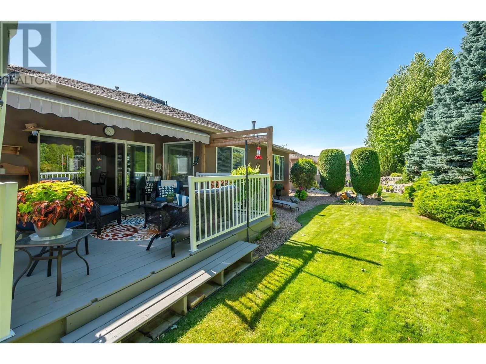 445 Ridge Place