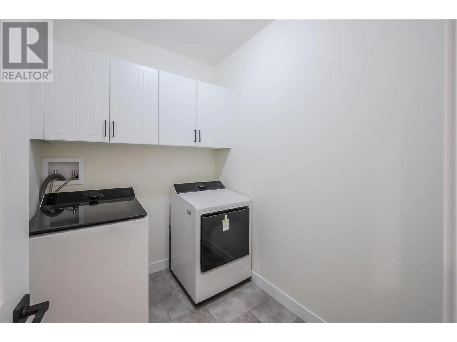 11612 Victoria Road S Unit# 101