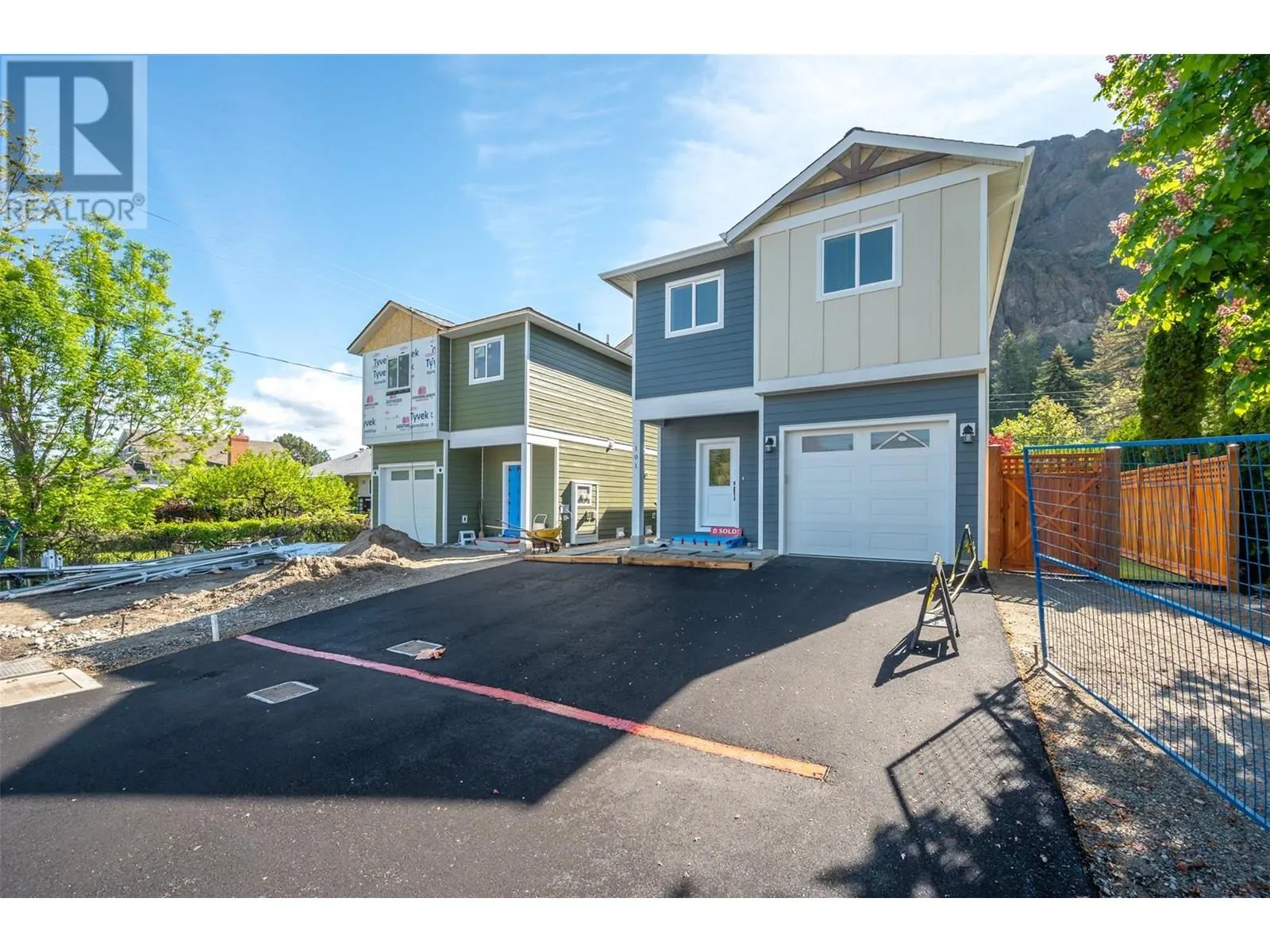 11612 Victoria Road S Unit# 101