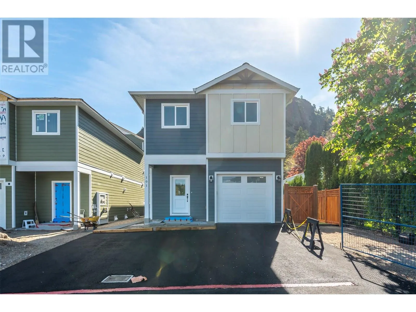 11612 Victoria Road S Unit# 101