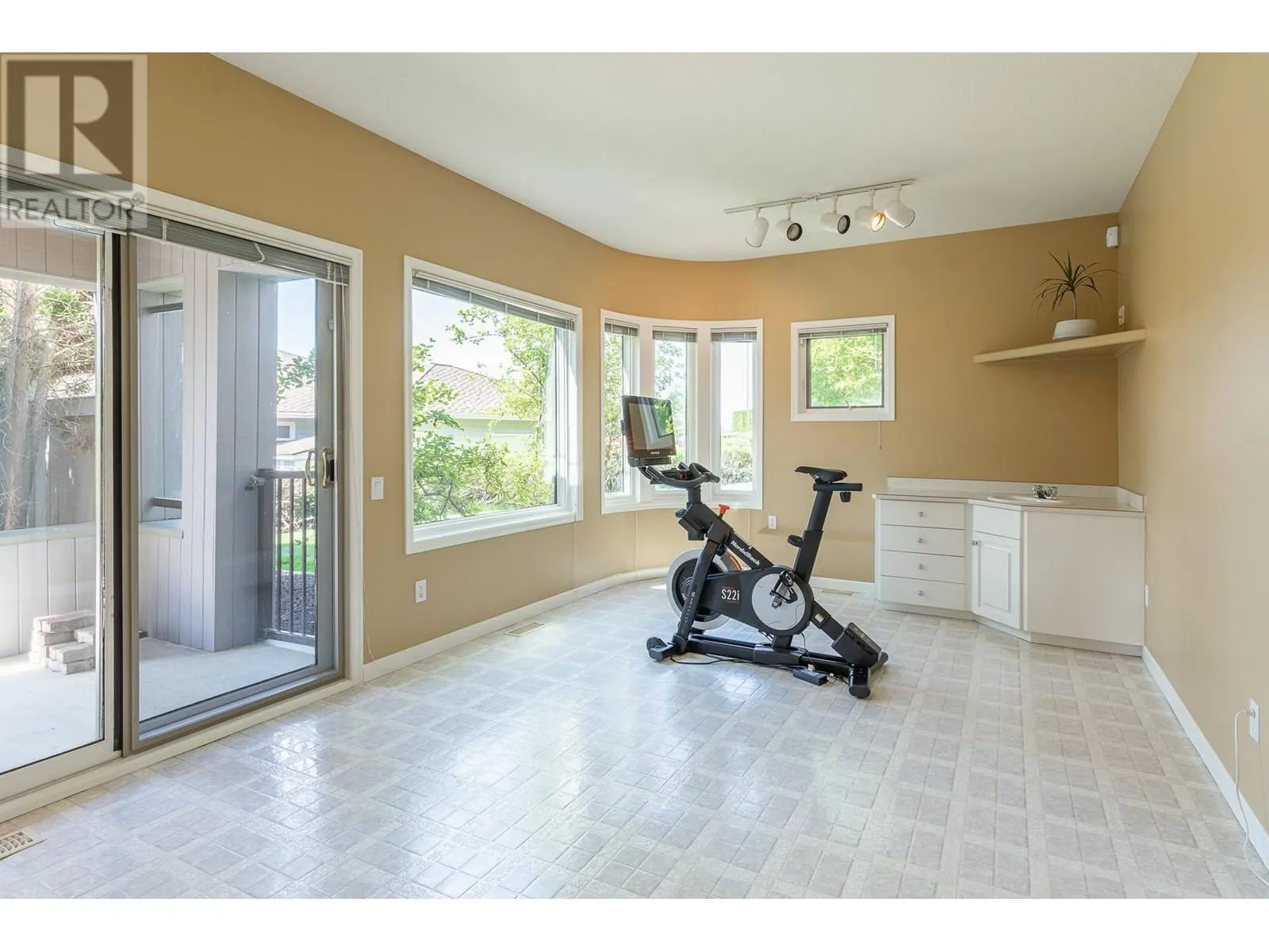 344 Raven Drive