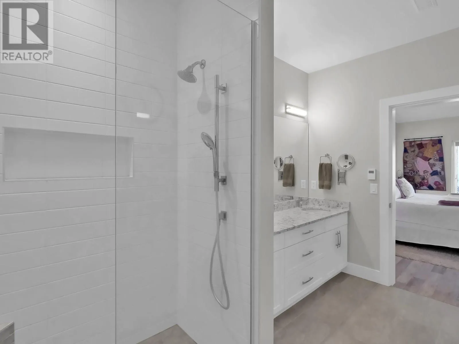 100 VISTA Way Unit# 132