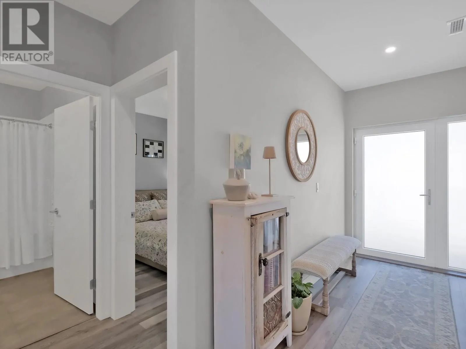 100 VISTA Way Unit# 132