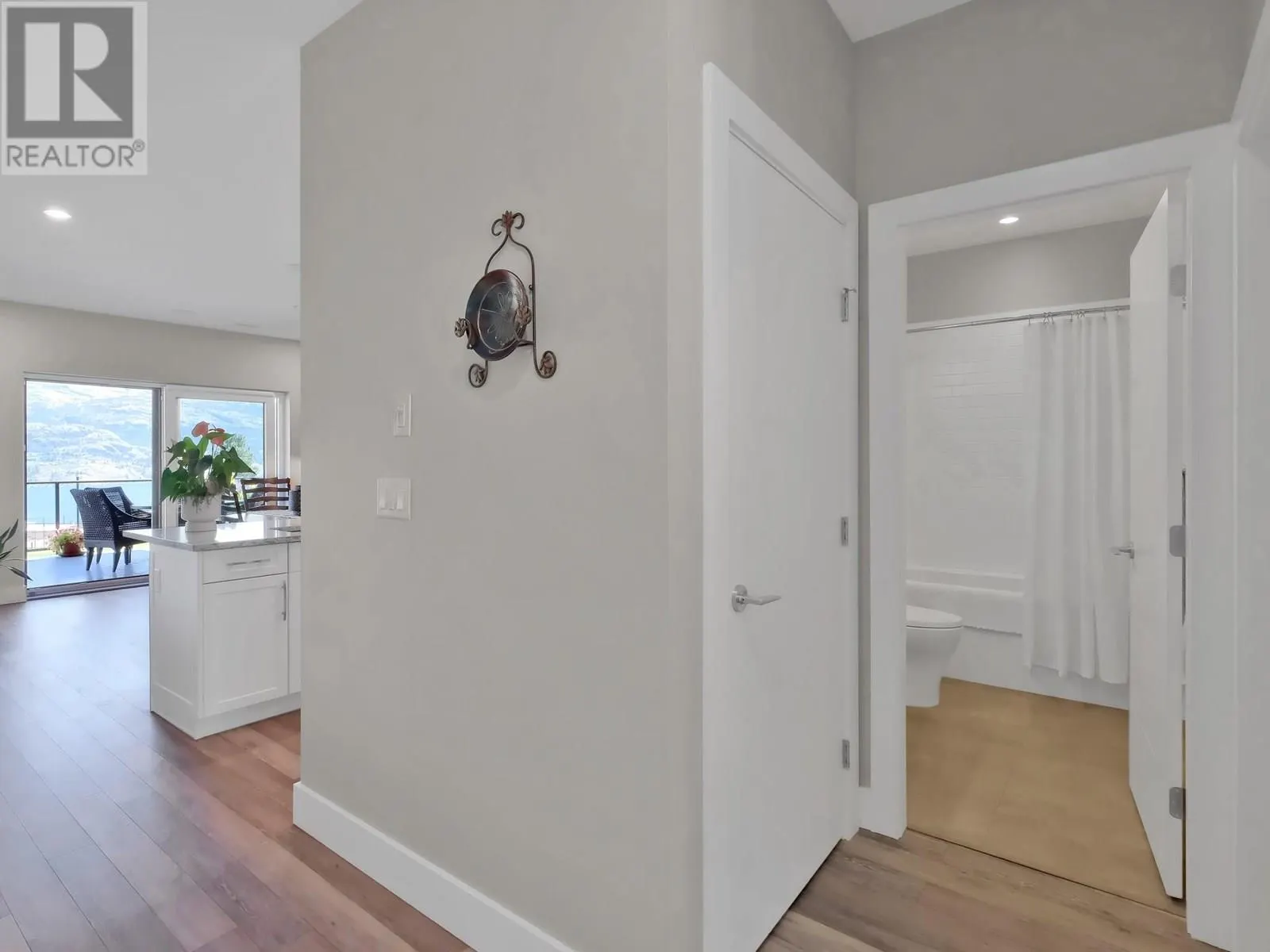 100 VISTA Way Unit# 132