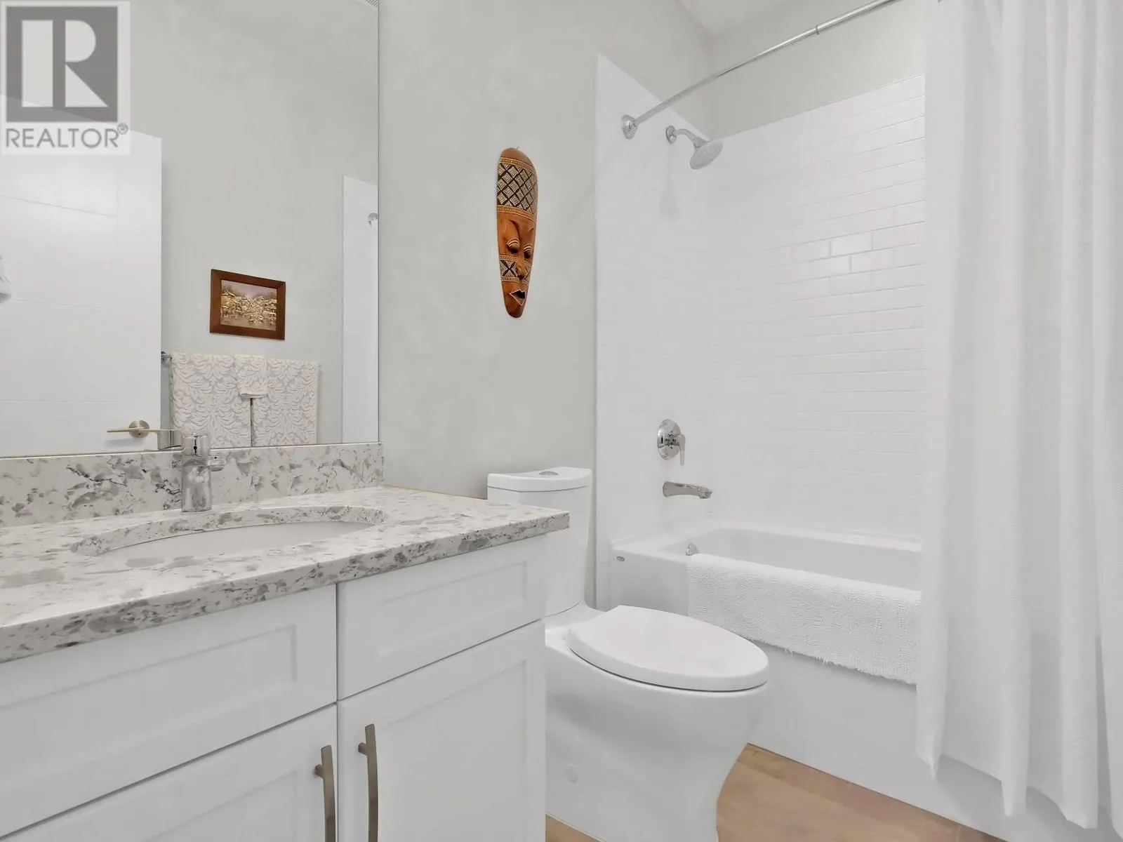 100 VISTA Way Unit# 132