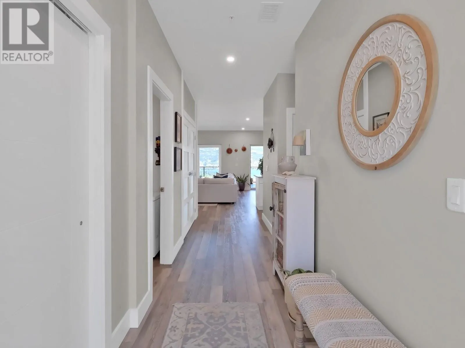 100 VISTA Way Unit# 132