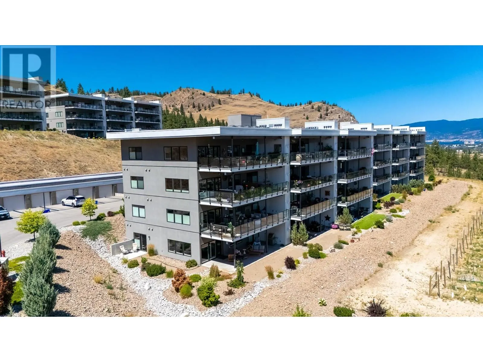 100 VISTA Way Unit# 132