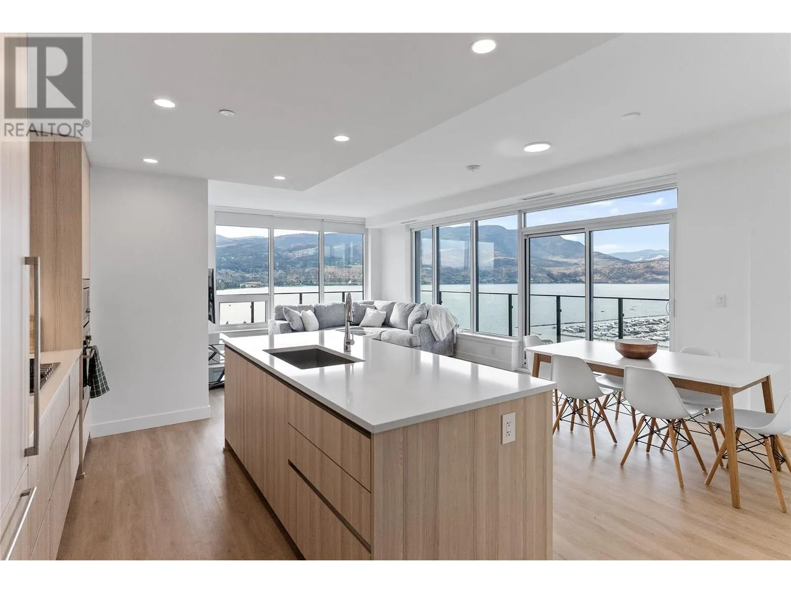 238 Leon Avenue Unit# 1408