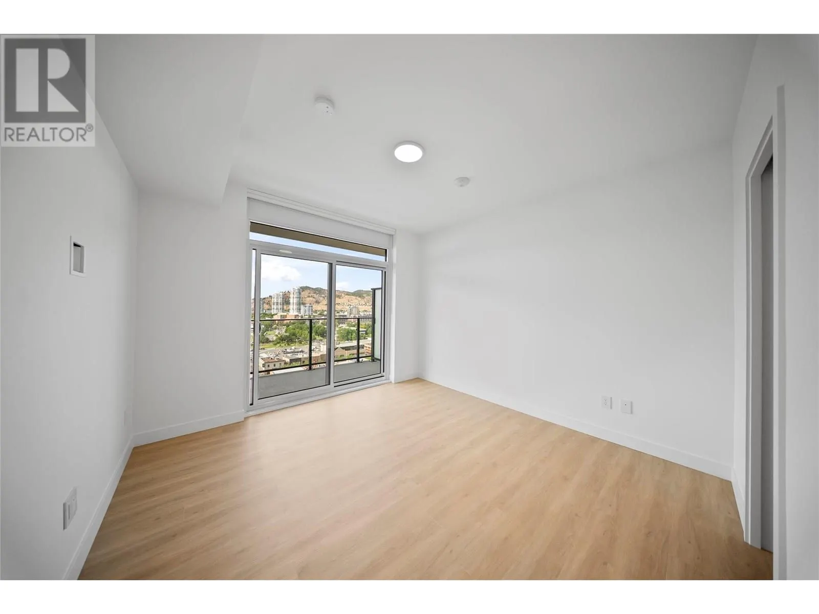 238 Leon Avenue Unit# 1408