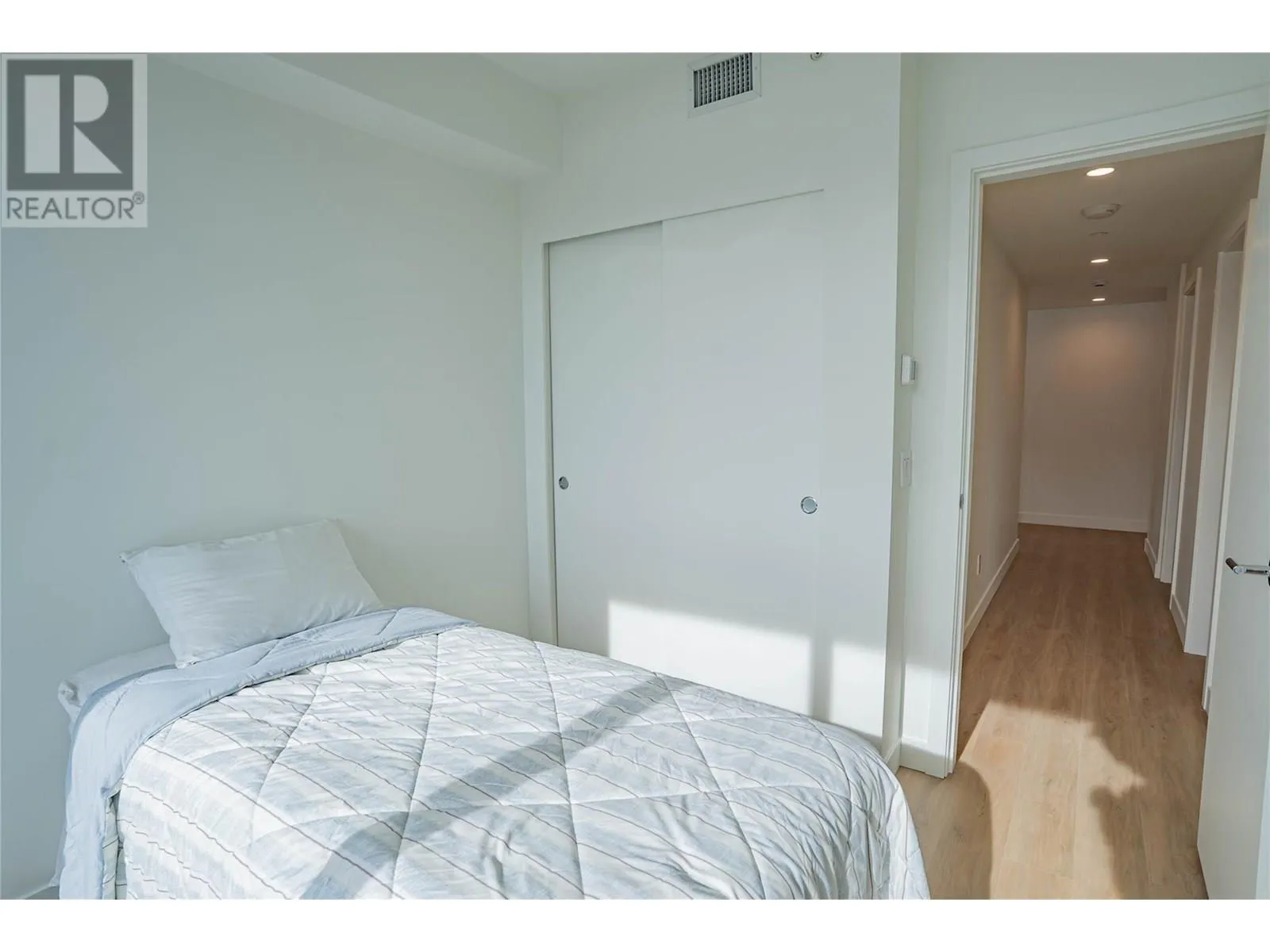 238 Leon Avenue Unit# 1408