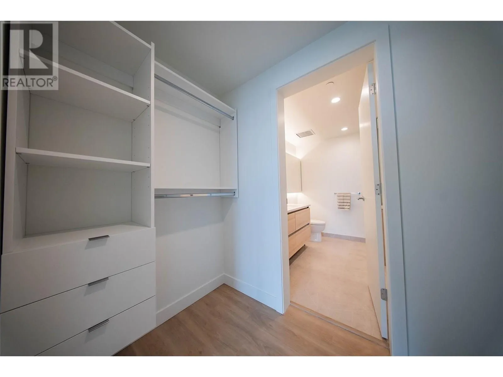 238 Leon Avenue Unit# 1408