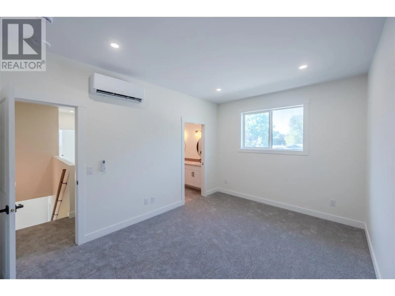 11612 Victoria Road S Unit# 102