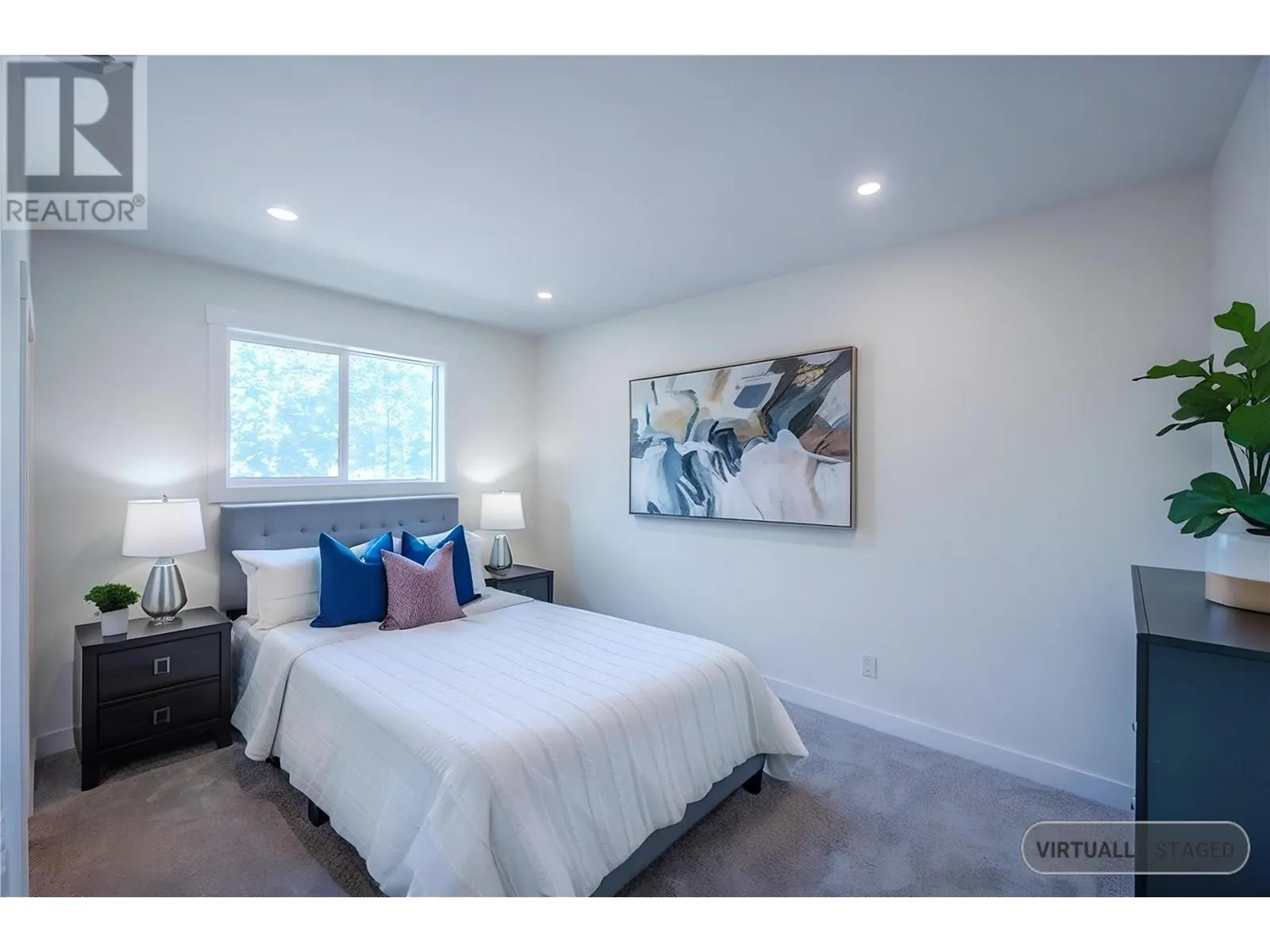 11612 Victoria Road S Unit# 102