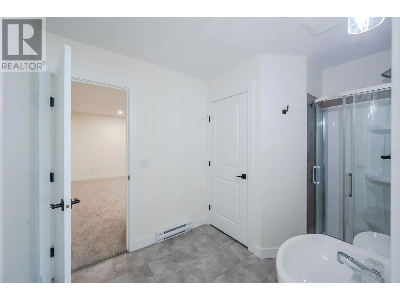 11612 Victoria Road S Unit# 102