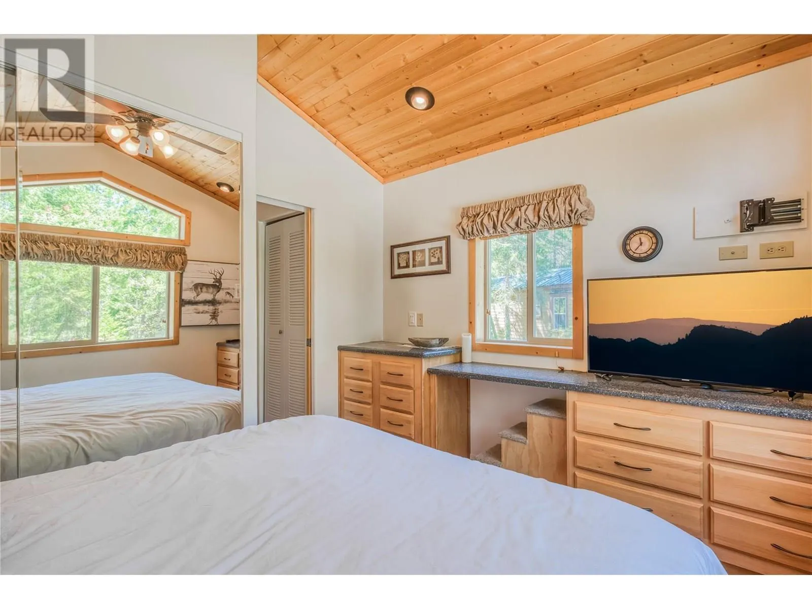 4835 Paradise Valley Drive Unit# 39