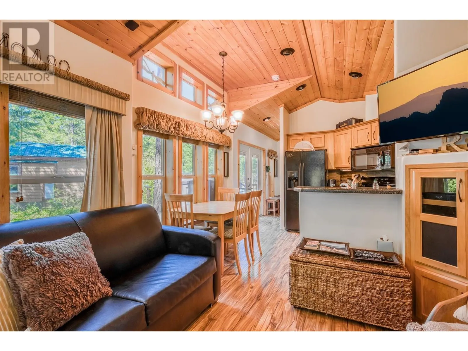 4835 Paradise Valley Drive Unit# 39