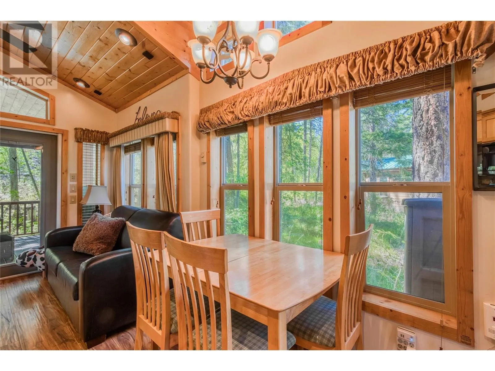 4835 Paradise Valley Drive Unit# 39