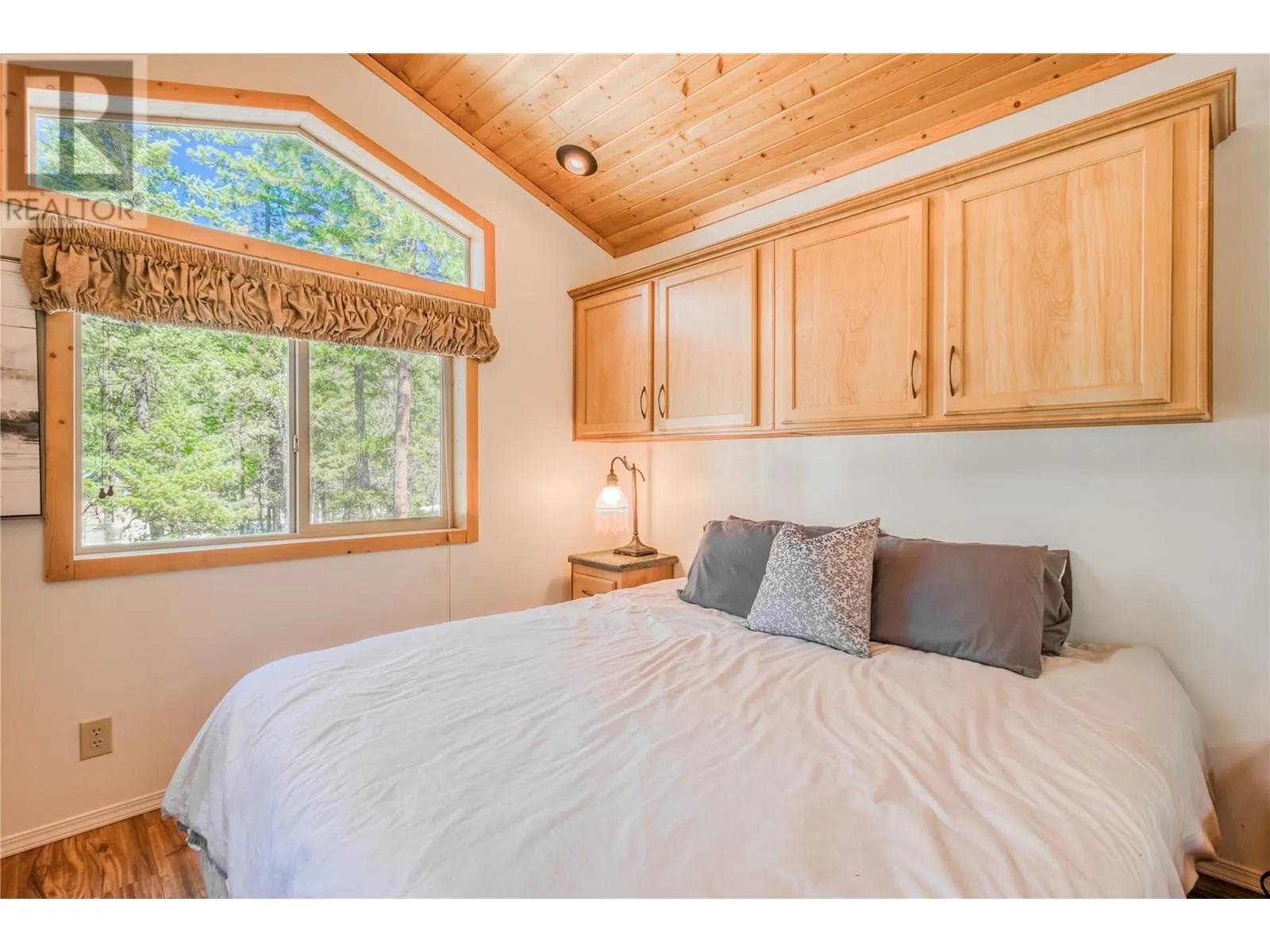 4835 Paradise Valley Drive Unit# 39