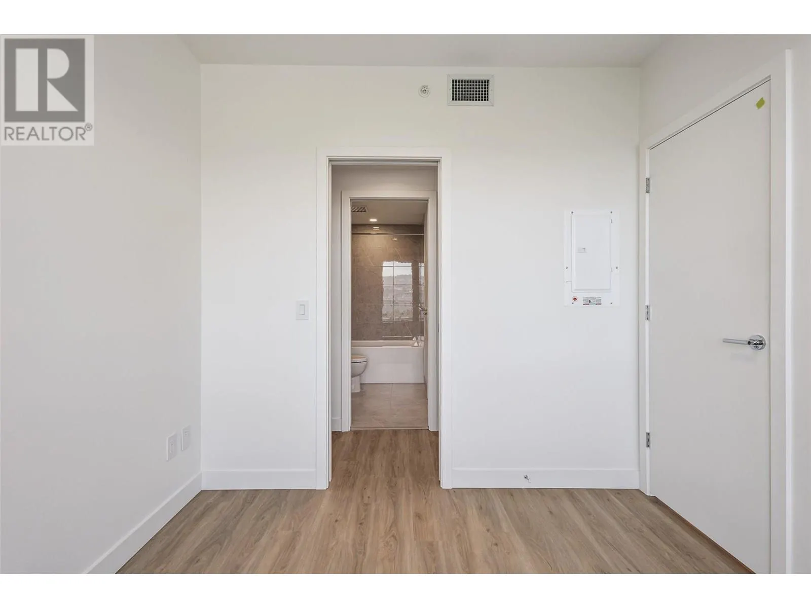 238 Leon Avenue Unit# 1805
