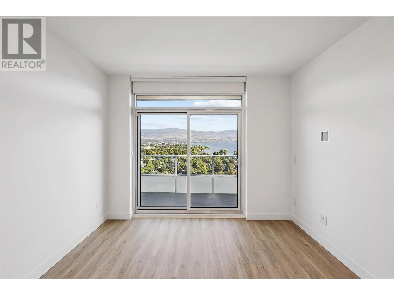 238 Leon Avenue Unit# 1805