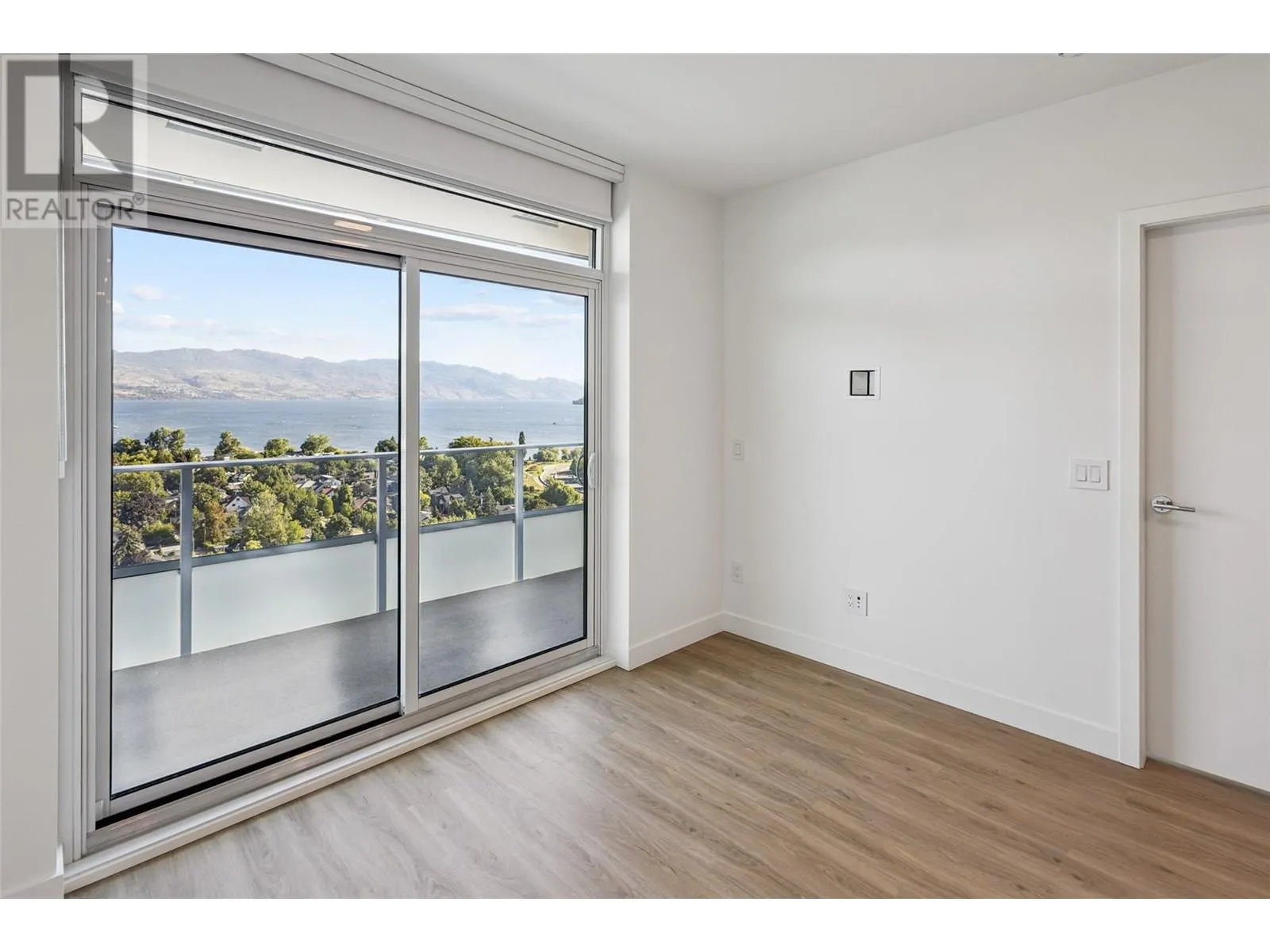238 Leon Avenue Unit# 1805