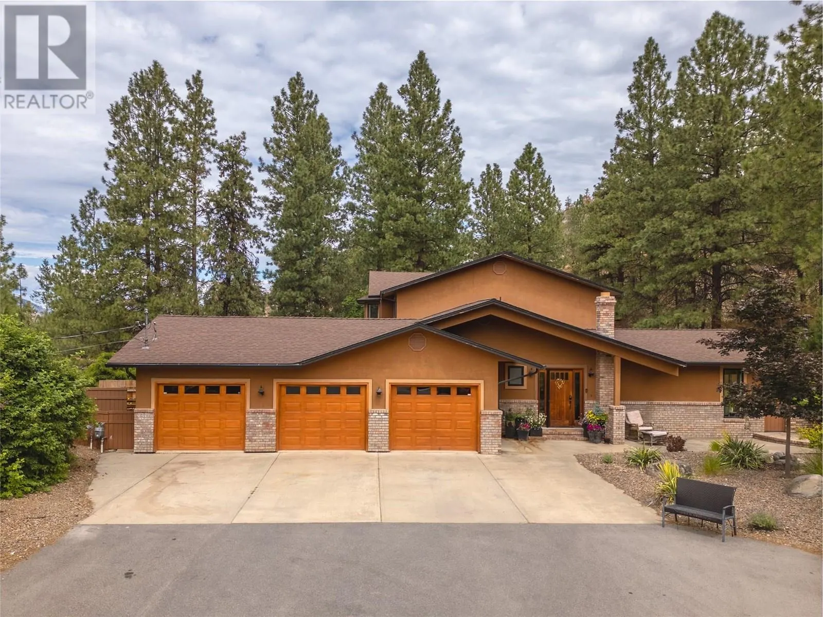 3948 Valleyview Road