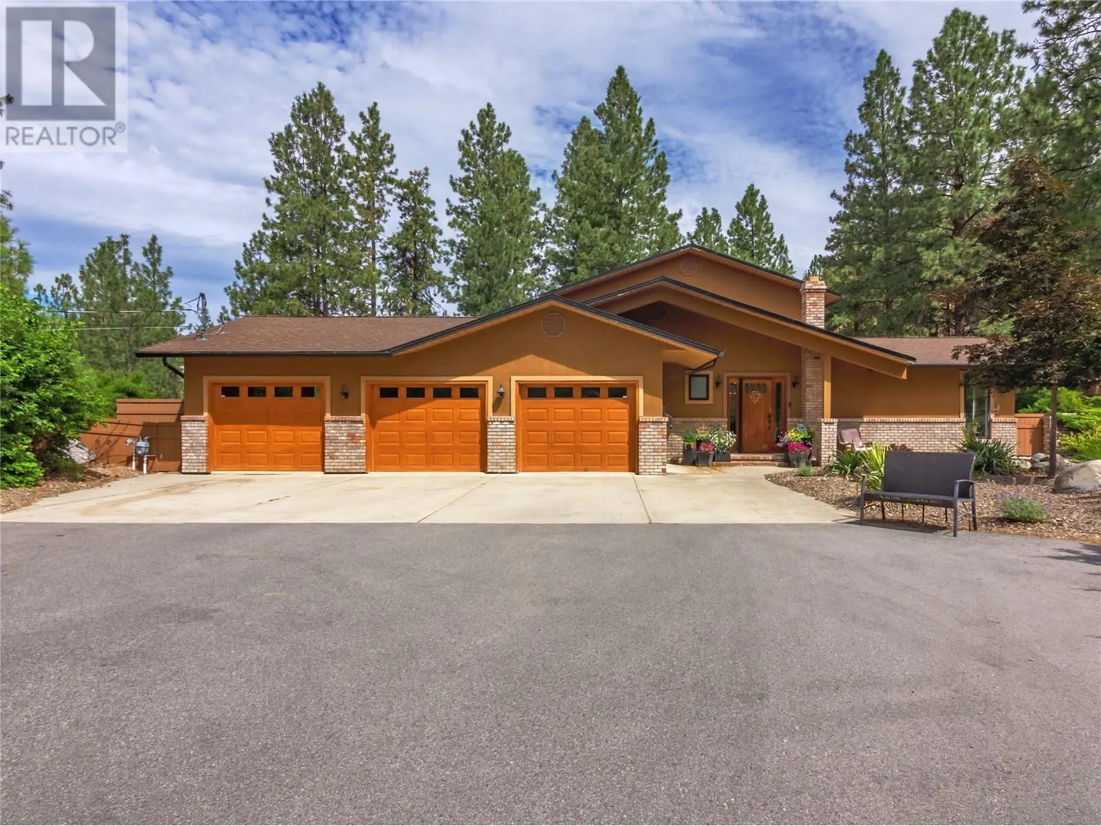 3948 Valleyview Road