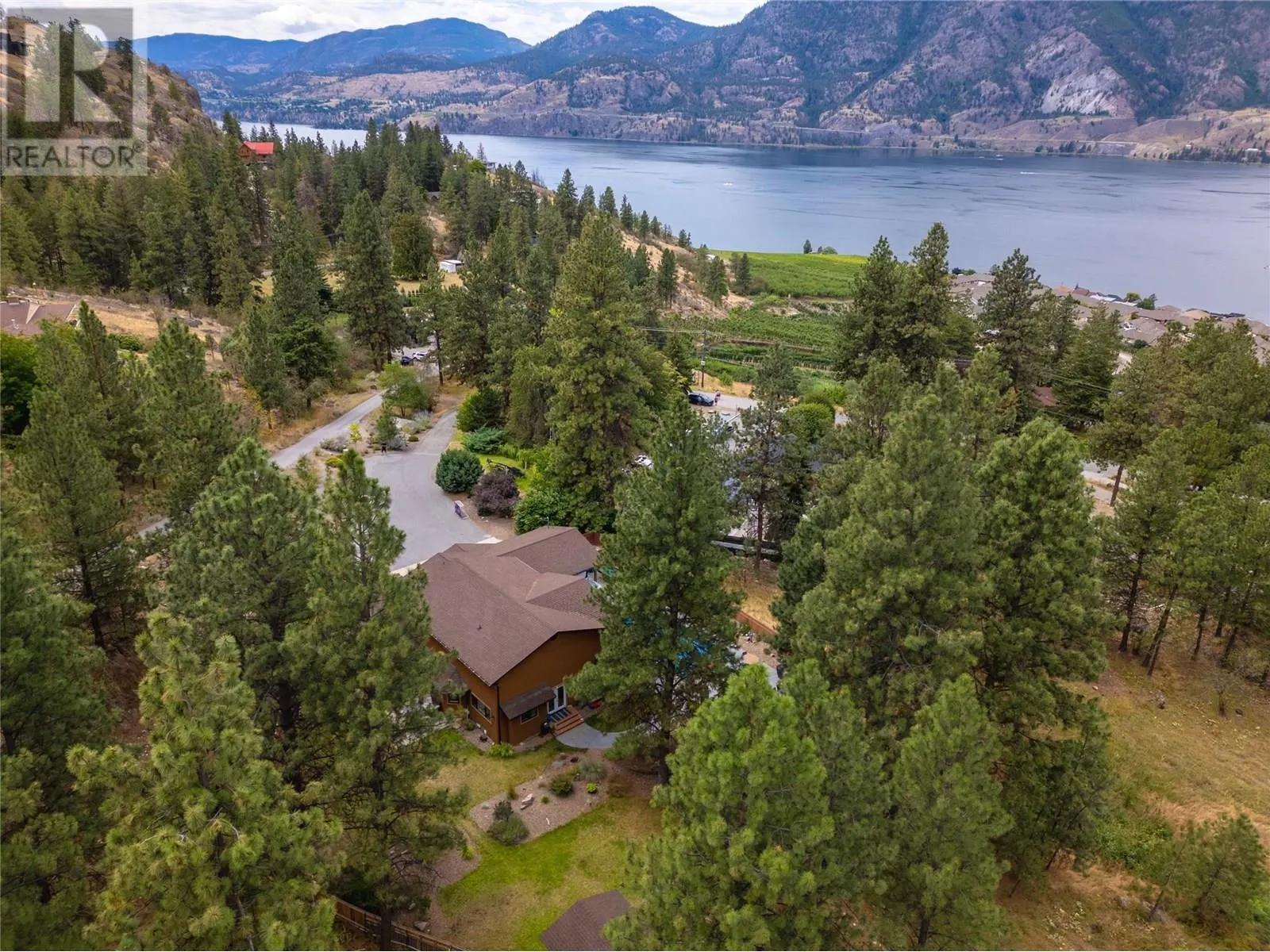 3948 Valleyview Road