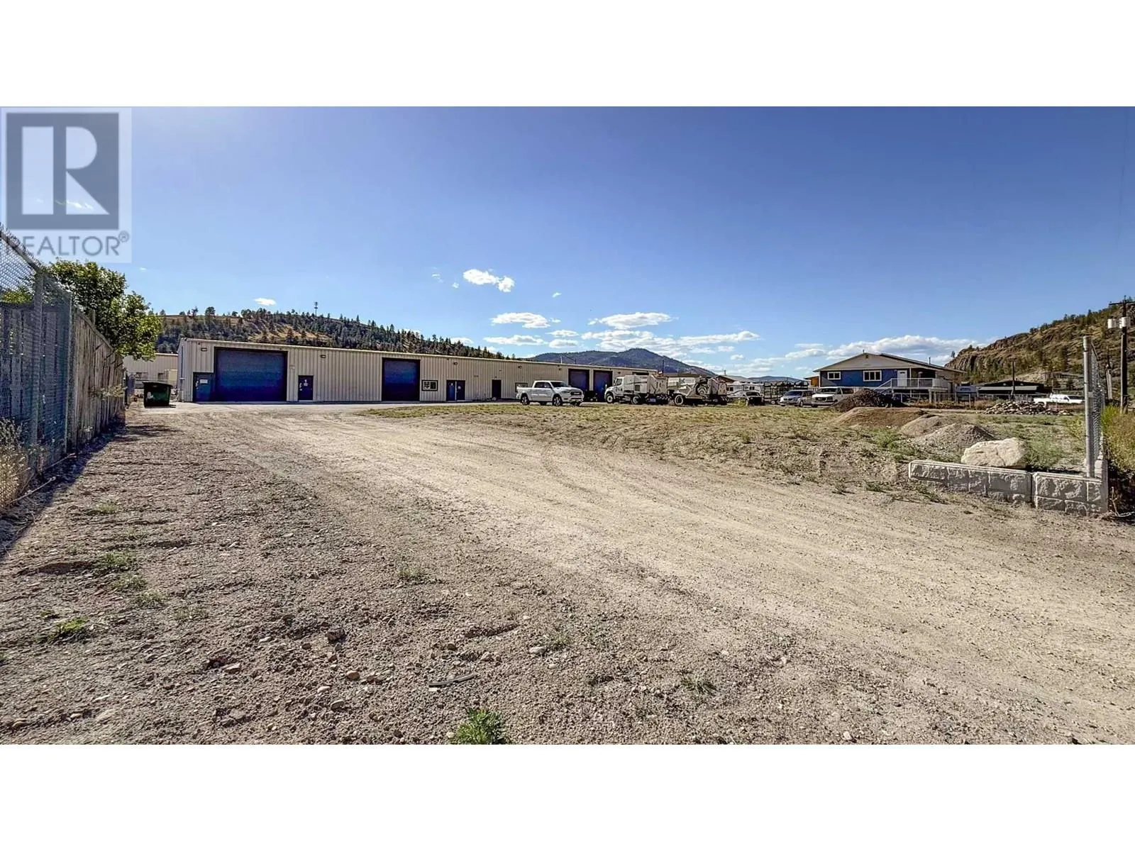 9207 James Avenue Unit# Yard Space
