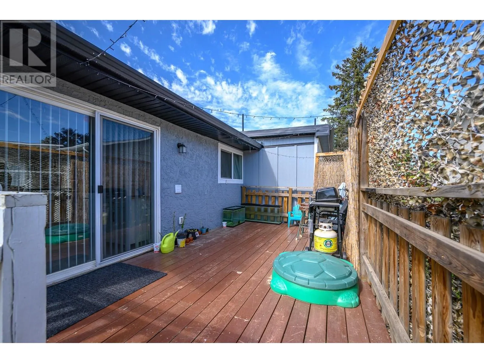 1803 20 Avenue