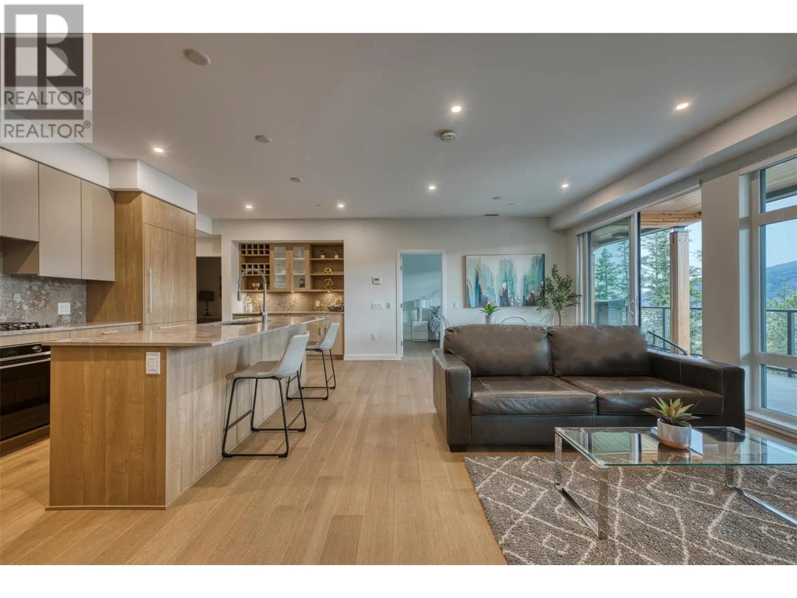 9652 Benchland Drive Unit# 306