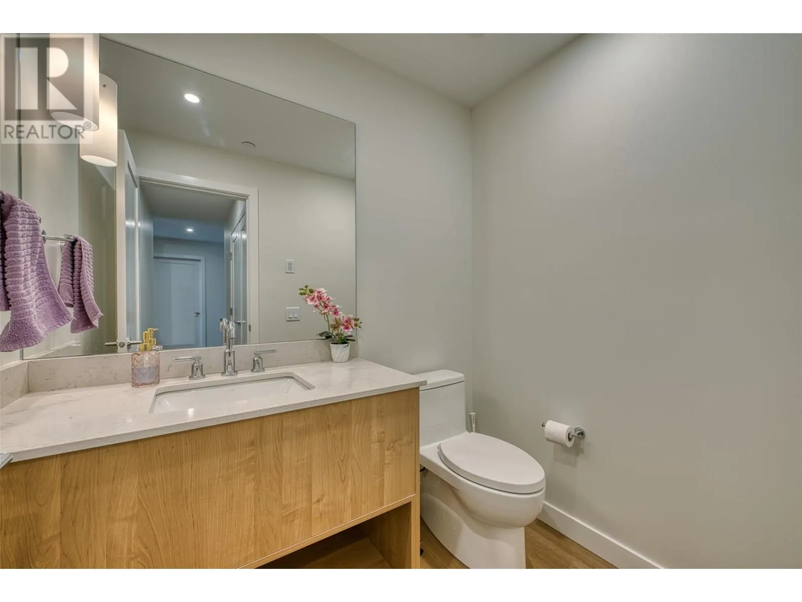 9652 Benchland Drive Unit# 306
