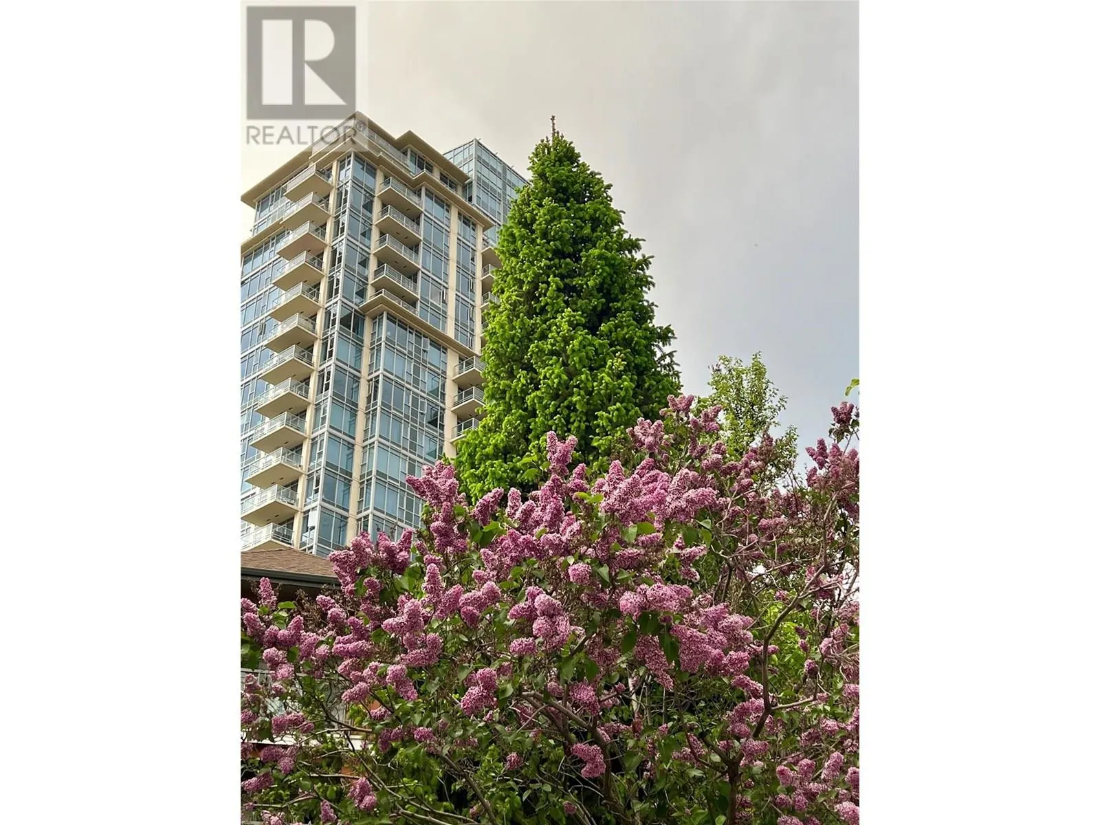 1075 Sunset Drive Unit# 1803
