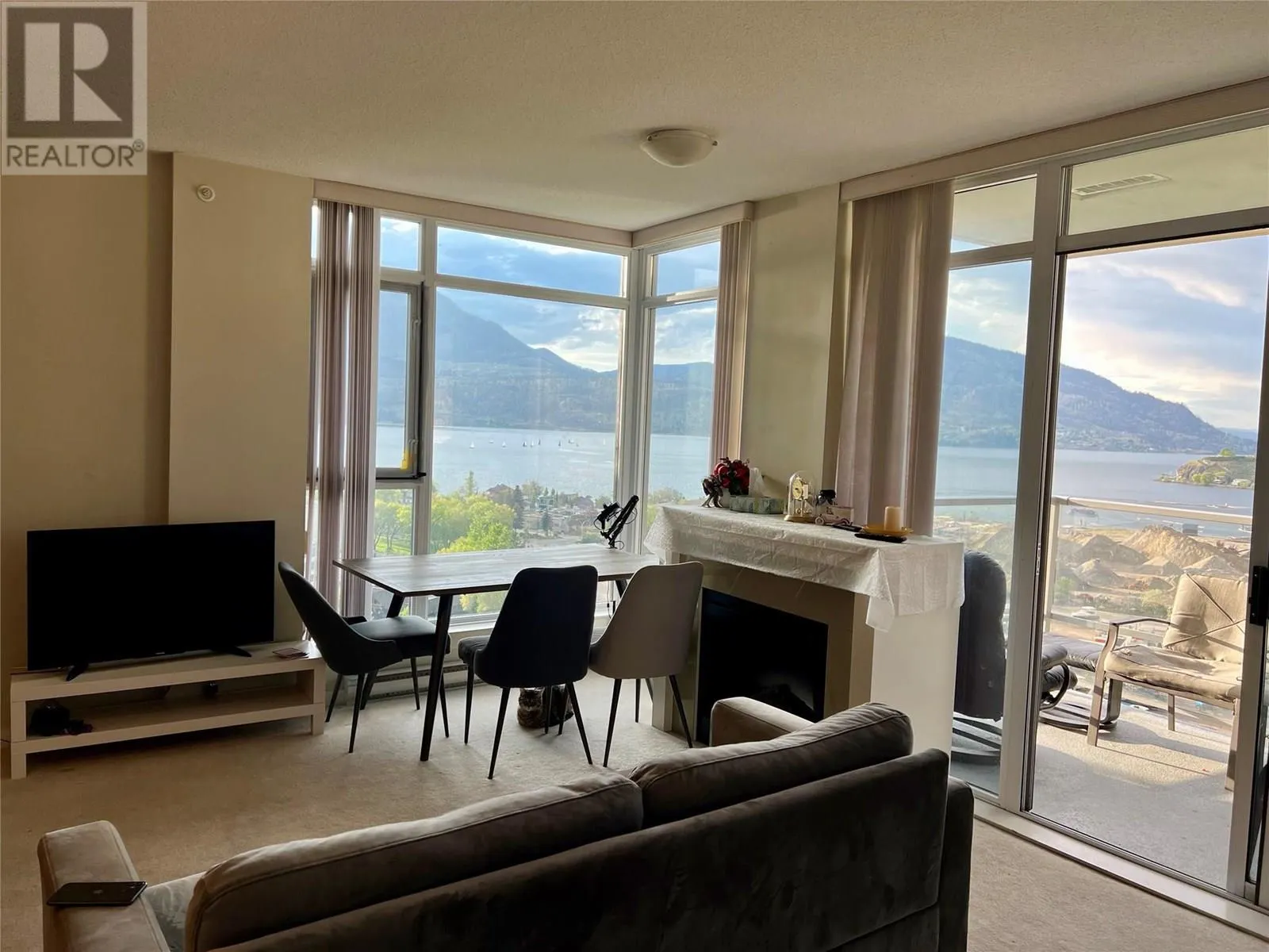 1075 Sunset Drive Unit# 1803