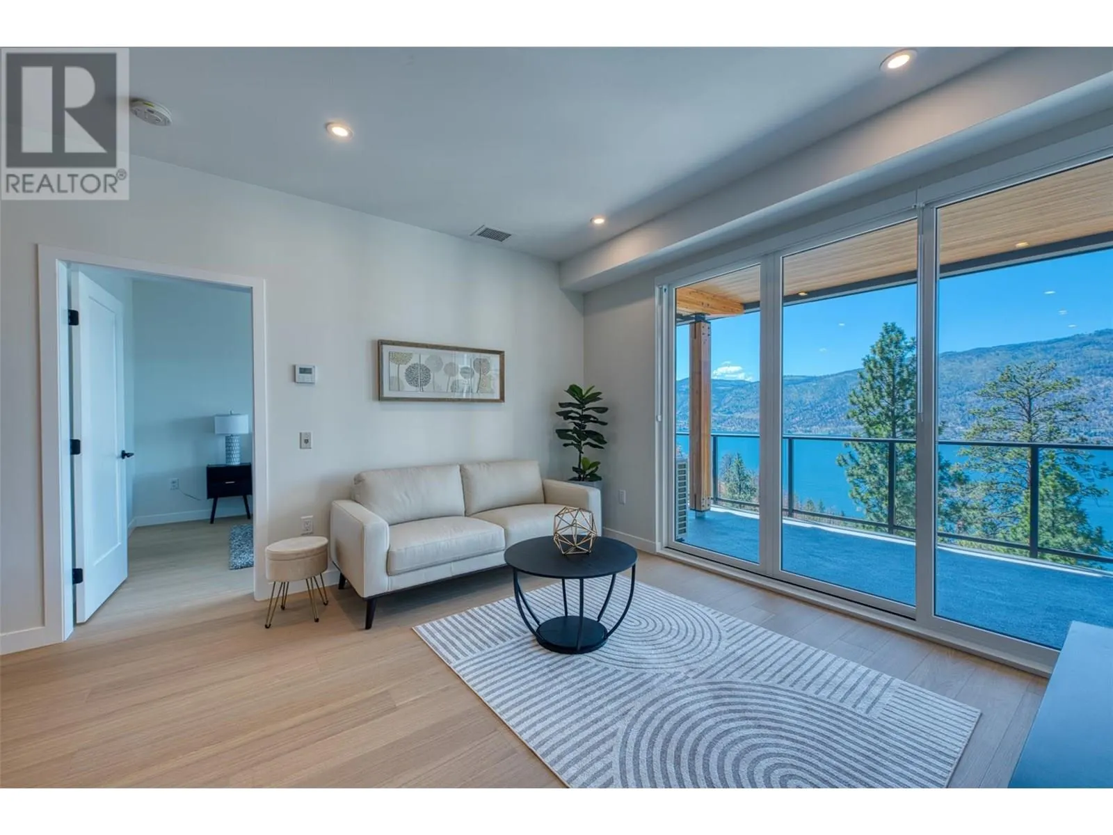 9652 Benchland Drive Unit# 508