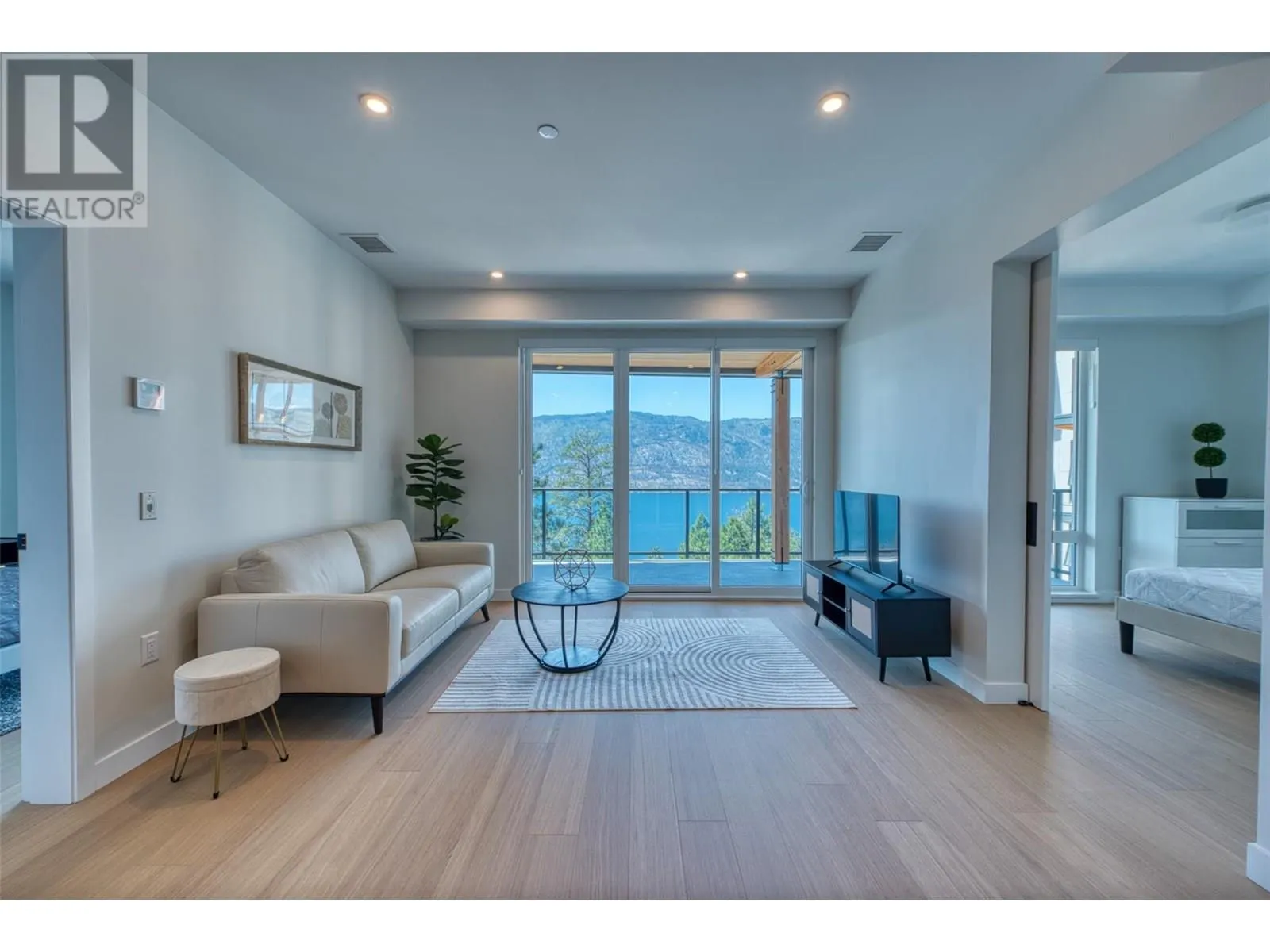 9652 Benchland Drive Unit# 508