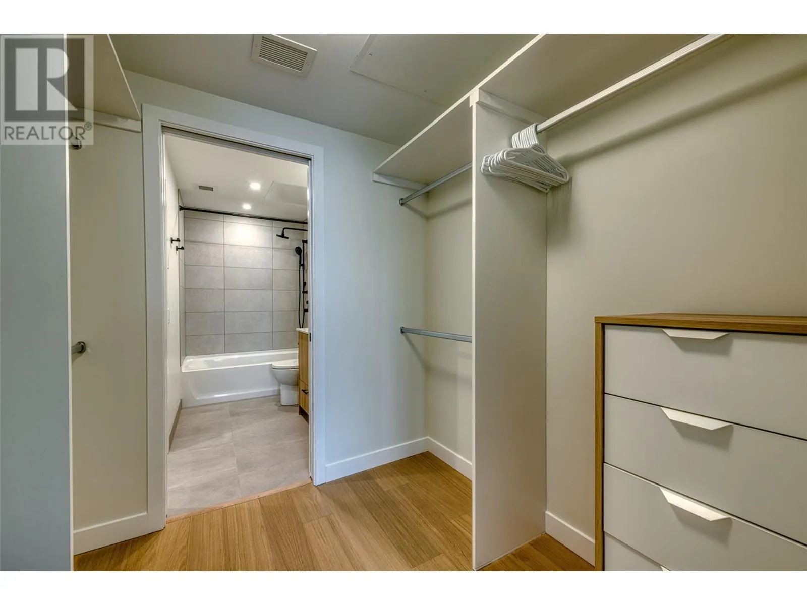 9652 Benchland Drive Unit# 508