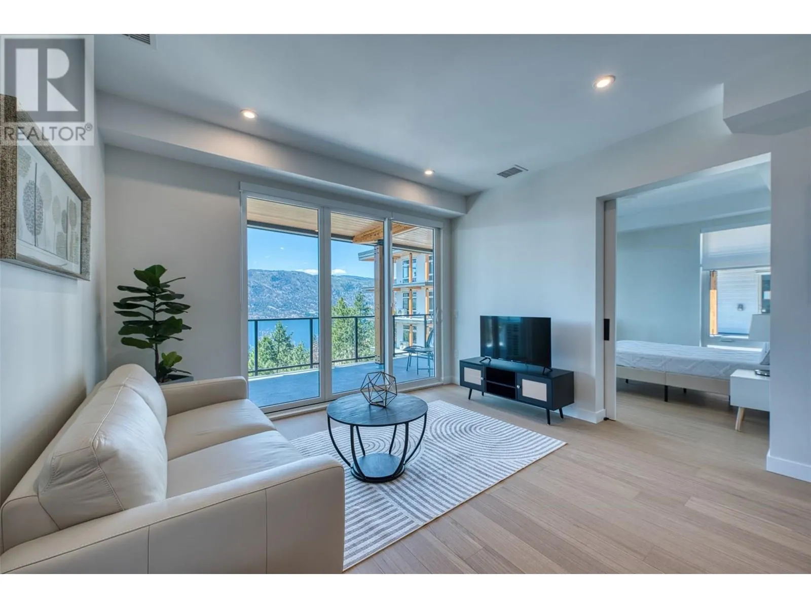 9652 Benchland Drive Unit# 508