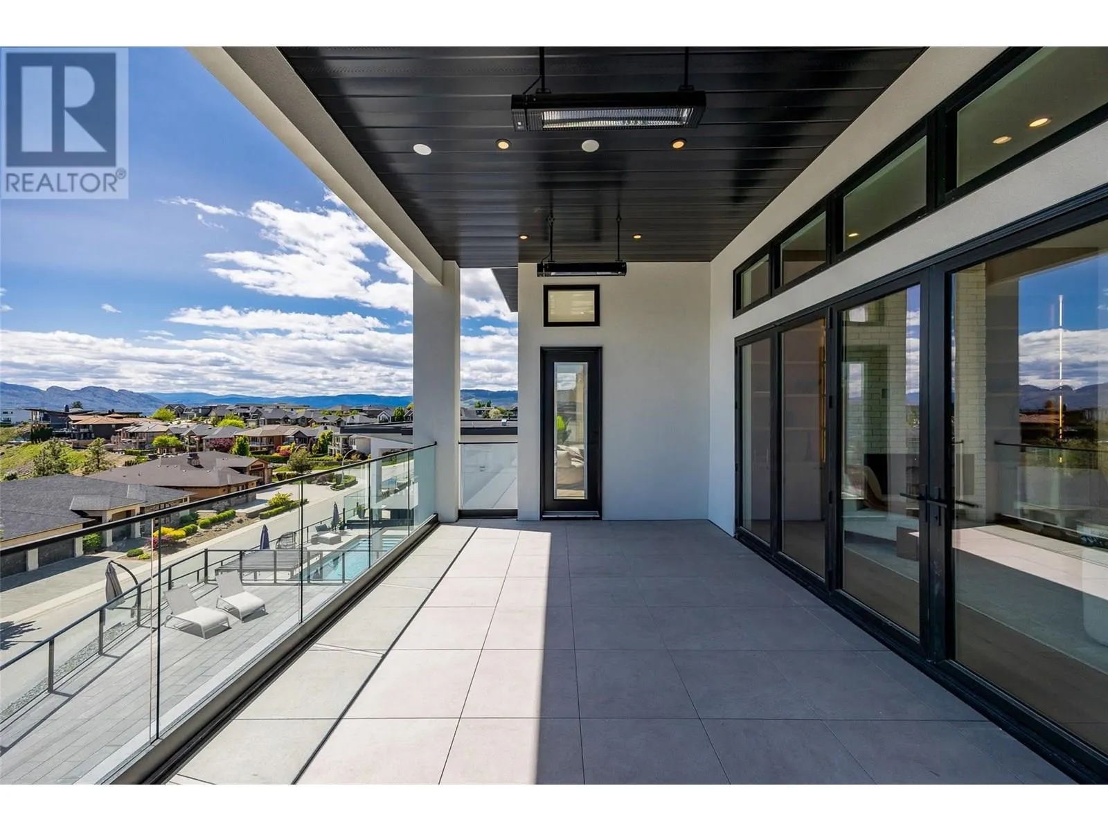 1435 Vineyard Drive