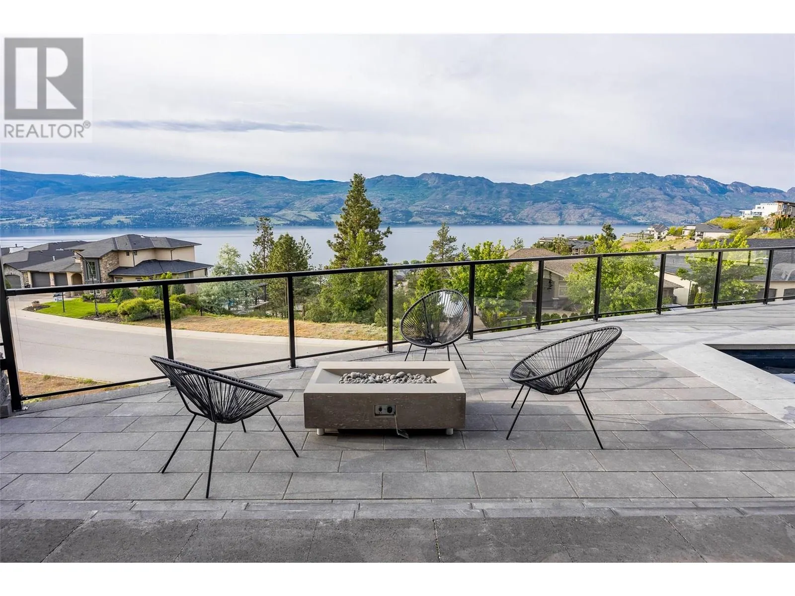 1435 Vineyard Drive