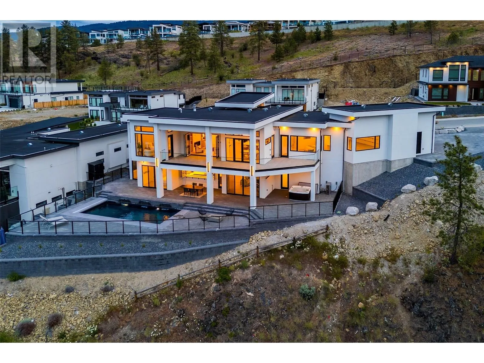 1435 Vineyard Drive