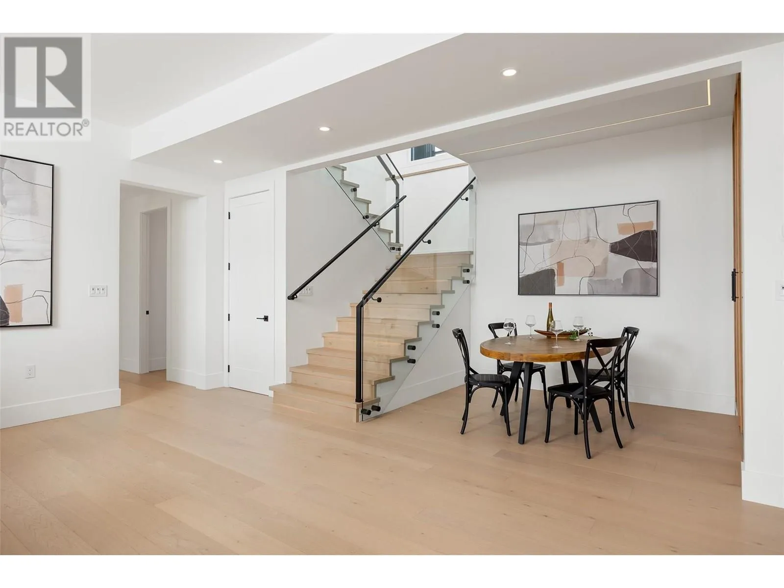 1435 Vineyard Drive
