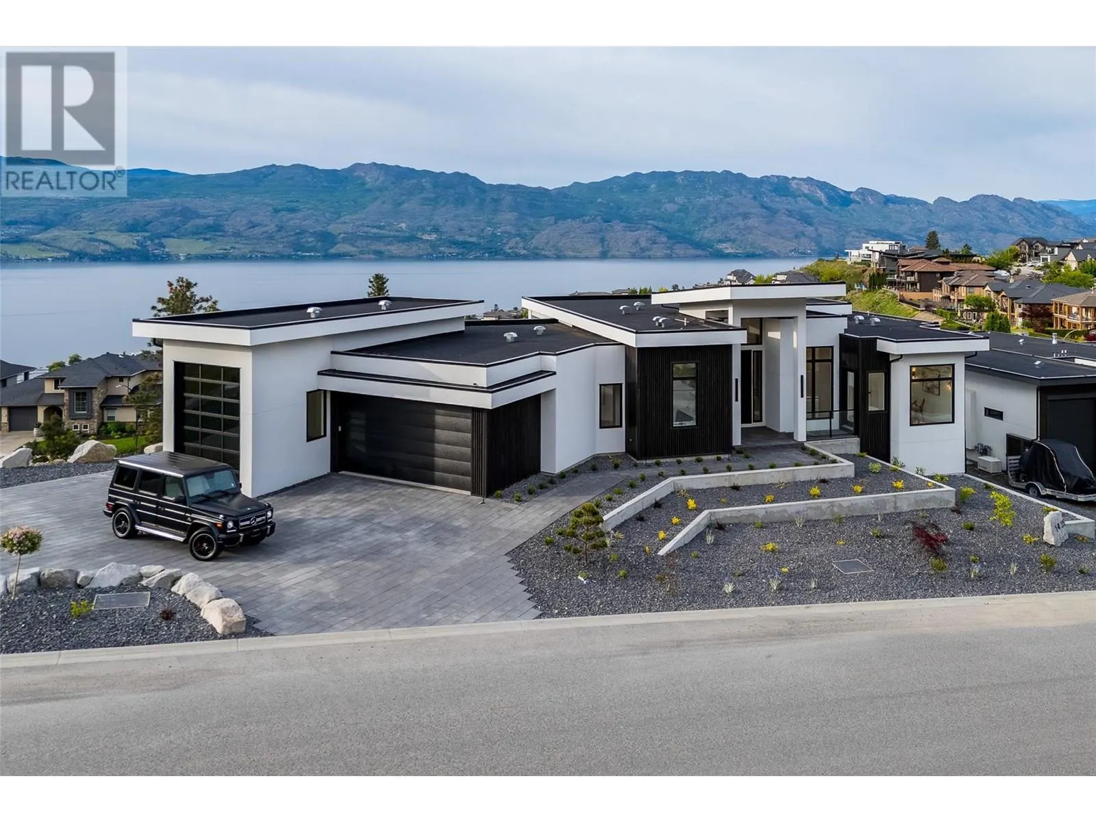 1435 Vineyard Drive