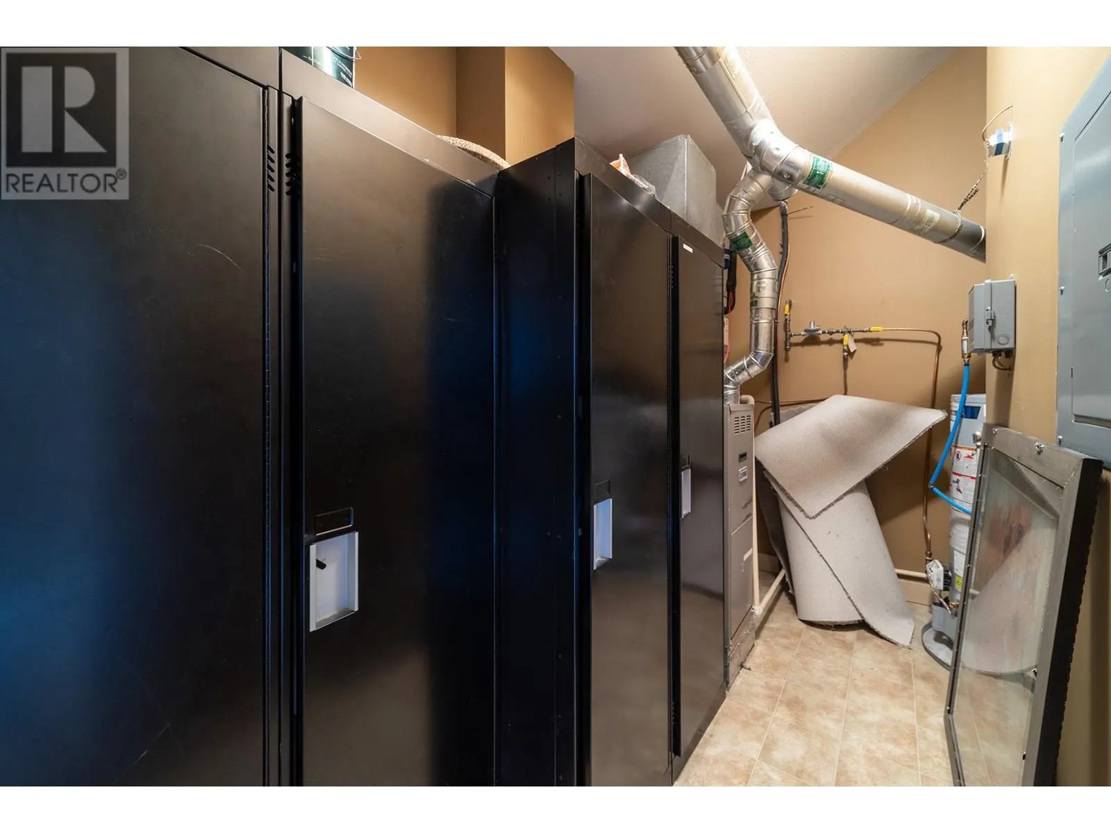 1795 Country Club Drive Unit# 229