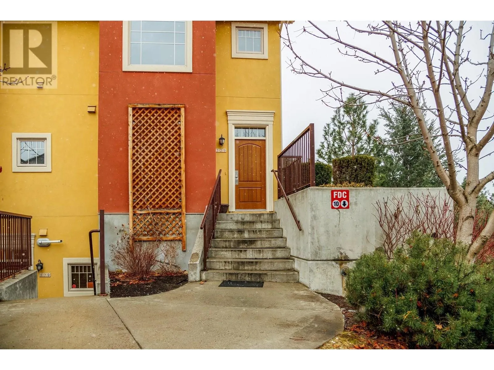 1795 Country Club Drive Unit# 229