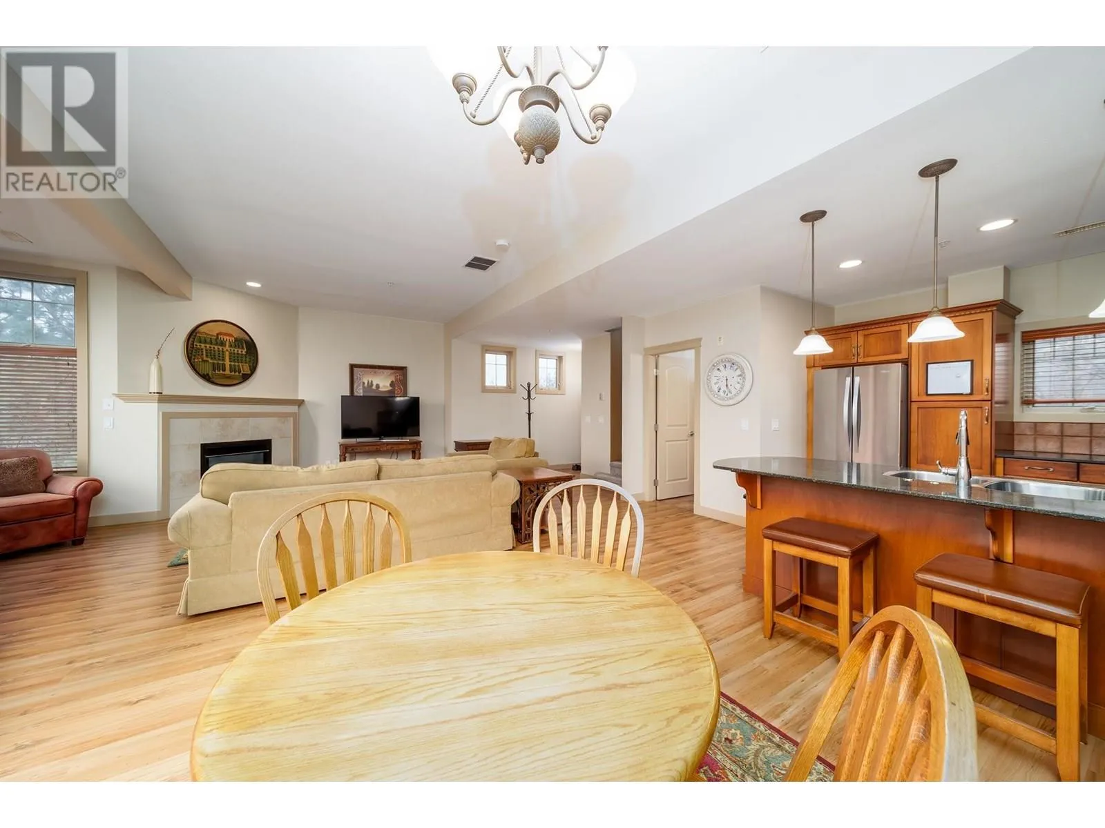 1795 Country Club Drive Unit# 229